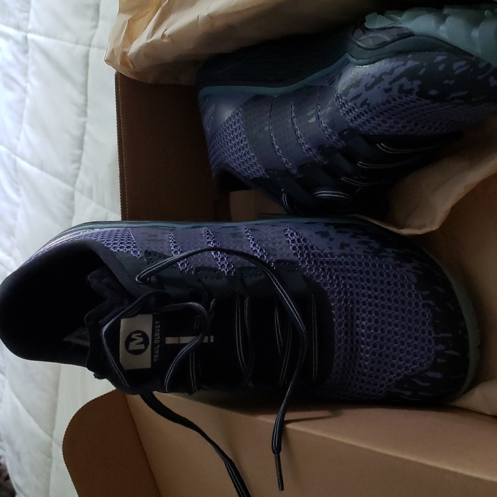 Merrell Trail Glove 5, size 9